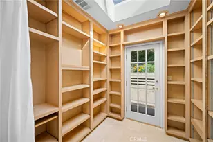 736 Cavanagh Rd, Glendale, CA 91207 - Photo 20