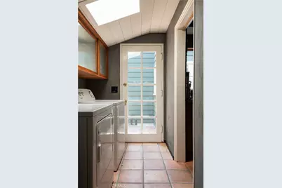 5108 Strohm, North Hollywood, CA 91601 - Photo 20