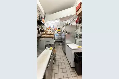 711 S Brand Boulevard, Glendale, CA 91204 - Photo 2