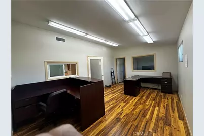 3909 Ocean View Boulevard #D, Montrose, CA 91020 - Photo 2