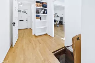 1430 E Mountain St, Glendale, CA 91207 - Photo 22