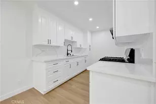 17303 Chatsworth St, Granada Hills, CA 91344 - Photo 4