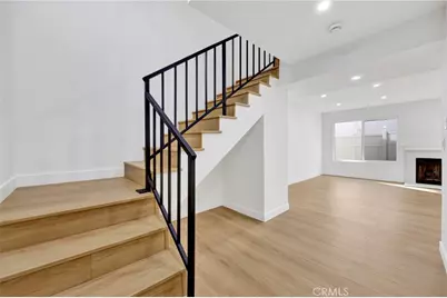 17303 Chatsworth Street #4, Granada Hills, CA 91344 - Photo 12