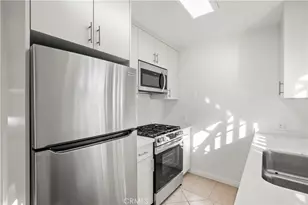 4918 Cahuenga, North Hollywood, CA 91601 - Photo 22