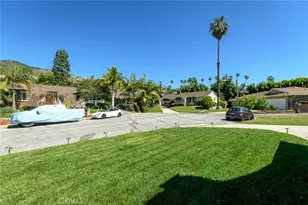 306 Parkwood Dr, Glendale, CA 91202 - Photo 58