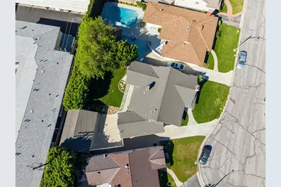 306 Parkwood Drive, Glendale, CA 91202 - Photo 70