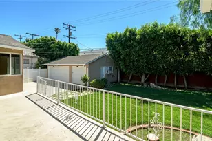 306 Parkwood Dr, Glendale, CA 91202 - Photo 54
