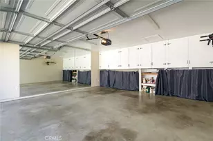 306 Parkwood Dr, Glendale, CA 91202 - Photo 56