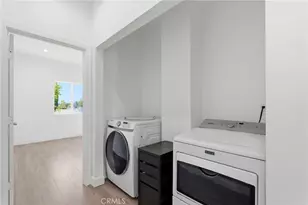 6742 6744 Radford Ave, North Hollywood, CA 91606 - Photo 54