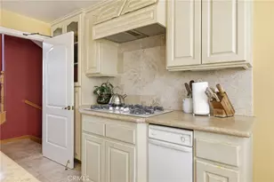 4177 S Cloverdale, Los Angeles, CA 90008 - Photo 10