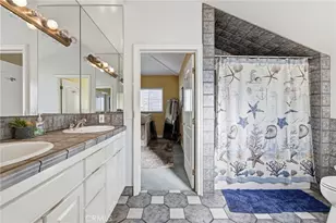 4177 S Cloverdale, Los Angeles, CA 90008 - Photo 20