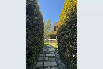 745 S Catalina Avenue, Pasadena, CA 91106 - Photo 2