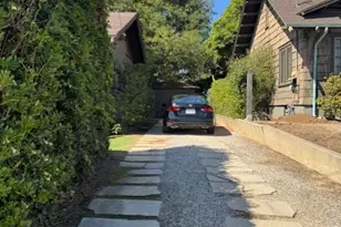 745 S Catalina Ave, Pasadena, CA 91106 - Photo 38