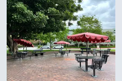 1577 E Chevy Chase Drive #200, Glendale, CA 91206 - Photo 4