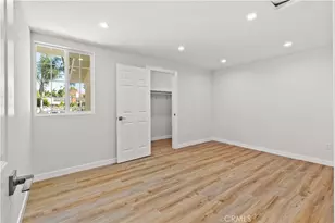 8401 Kester, Panorama City, CA 91402 - Photo 40