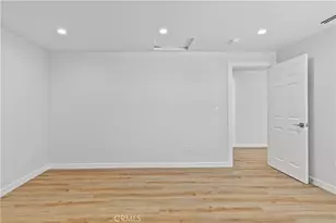 8401 Kester, Panorama City, CA 91402 - Photo 24