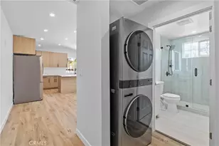 8401 Kester, Panorama City, CA 91402 - Photo 16