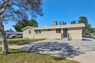 8401 Kester, Panorama City, CA 91402 - Photo 2