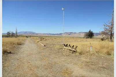 49818 290th, Lancaster, CA 93536 - Photo 2