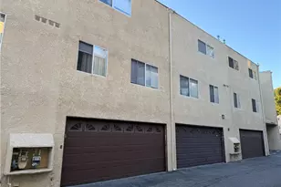 9702 Via Roma, Burbank, CA 91504 - Photo 18