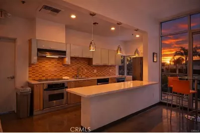 645 W 9th, Los Angeles, CA 90015 - Photo 18