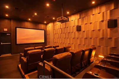 645 W 9th, Los Angeles, CA 90015 - Photo 16