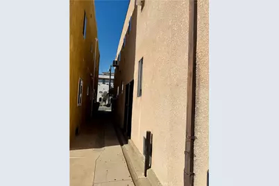 5048 E Echo Street, Los Angeles, CA 90042 - Photo 22
