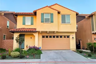 906 Lemon Dr, Pomona, CA 91768 - Photo 1