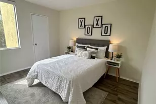 12720 Burbank, Valley Village, CA 91607 - Photo 12