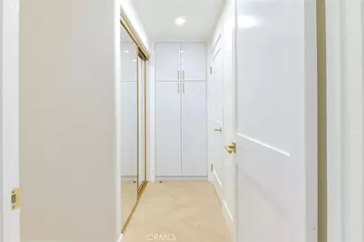 250 N First St #321, Burbank, CA 91502 - Photo 8