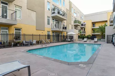 250 N First St #321, Burbank, CA 91502 - Photo 28