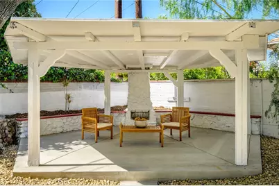 1317 N California Street, Burbank, CA 91505 - Photo 22