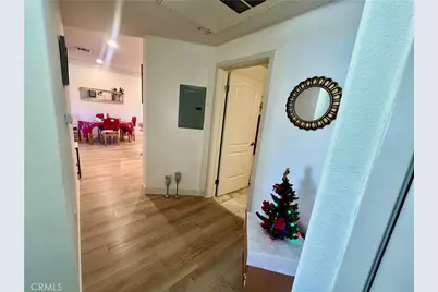 1515 Grismer Avenue #102, Burbank, CA 91504 - Photo 8