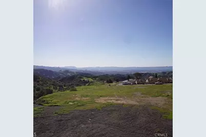 11000 Jackdaw Drive, Sylmar, CA 91342 - Photo 2