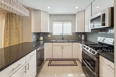 1156 San Rafael #2, Glendale, CA 91202 - Photo 8