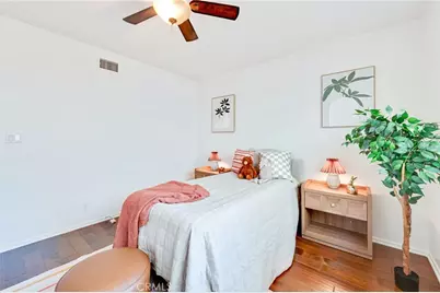 5406 Hazeltine Avenue, Sherman Oaks, CA 91401 - Photo 16