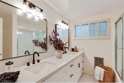 5406 Hazeltine Avenue, Sherman Oaks, CA 91401 - Photo 14