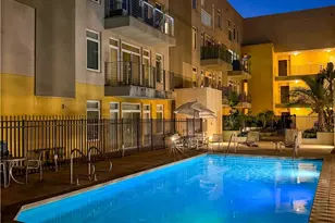 250 N First Street, Burbank, CA 91502 - Photo 18