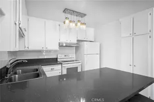 6815 Remmet Ave, Canoga Park, CA 91303 - Photo 10