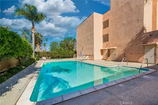 6815 Remmet Ave, Canoga Park, CA 91303 - Photo 16