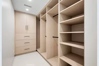 10510 Helendale Avenue, Tujunga, CA 91042 - Photo 18