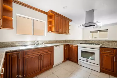 10510 Helendale Avenue, Tujunga, CA 91042 - Photo 48