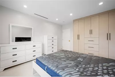 10510 Helendale Avenue, Tujunga, CA 91042 - Photo 24