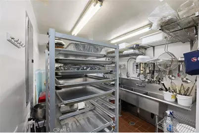 6023 Reseda Boulevard, Tarzana, CA 91356 - Photo 22