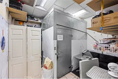 6023 Reseda Boulevard, Tarzana, CA 91356 - Photo 16