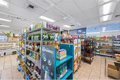 6023 Reseda Boulevard, Tarzana, CA 91356 - Photo 12