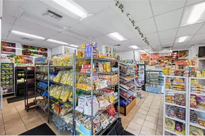 6023 Reseda Boulevard, Tarzana, CA 91356 - Photo 10