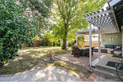 10532 Aqueduct Avenue, Granada Hills, CA 91344 - Photo 36