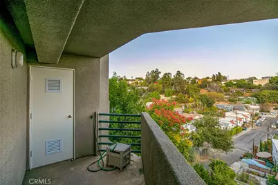 1882 N Alvarado Street #16, Los Angeles, CA 90026 - Photo 28