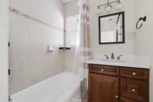 16937 Hartland, Lake Balboa, CA 91406 - Photo 24